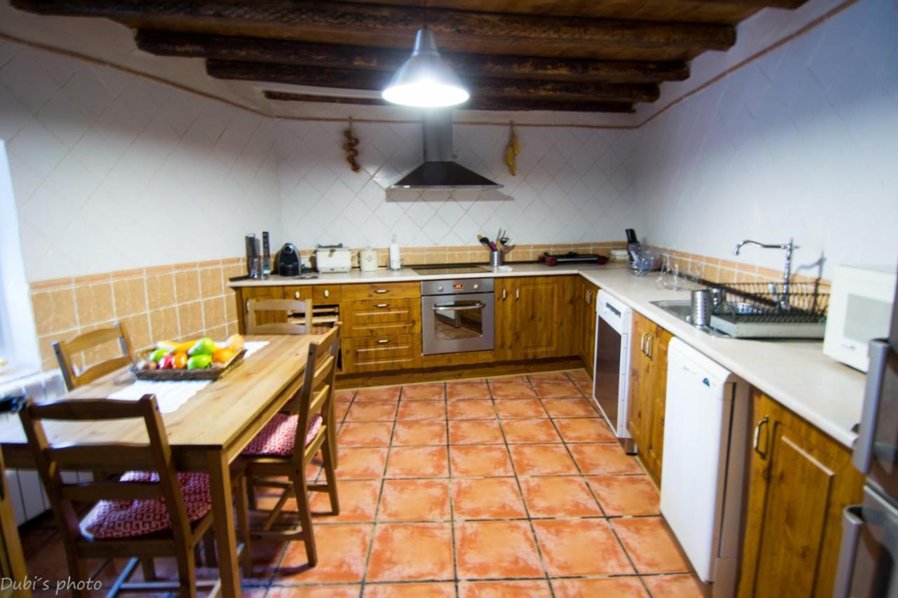 La Casita De Leire Vendégház Tamajon Kültér fotó